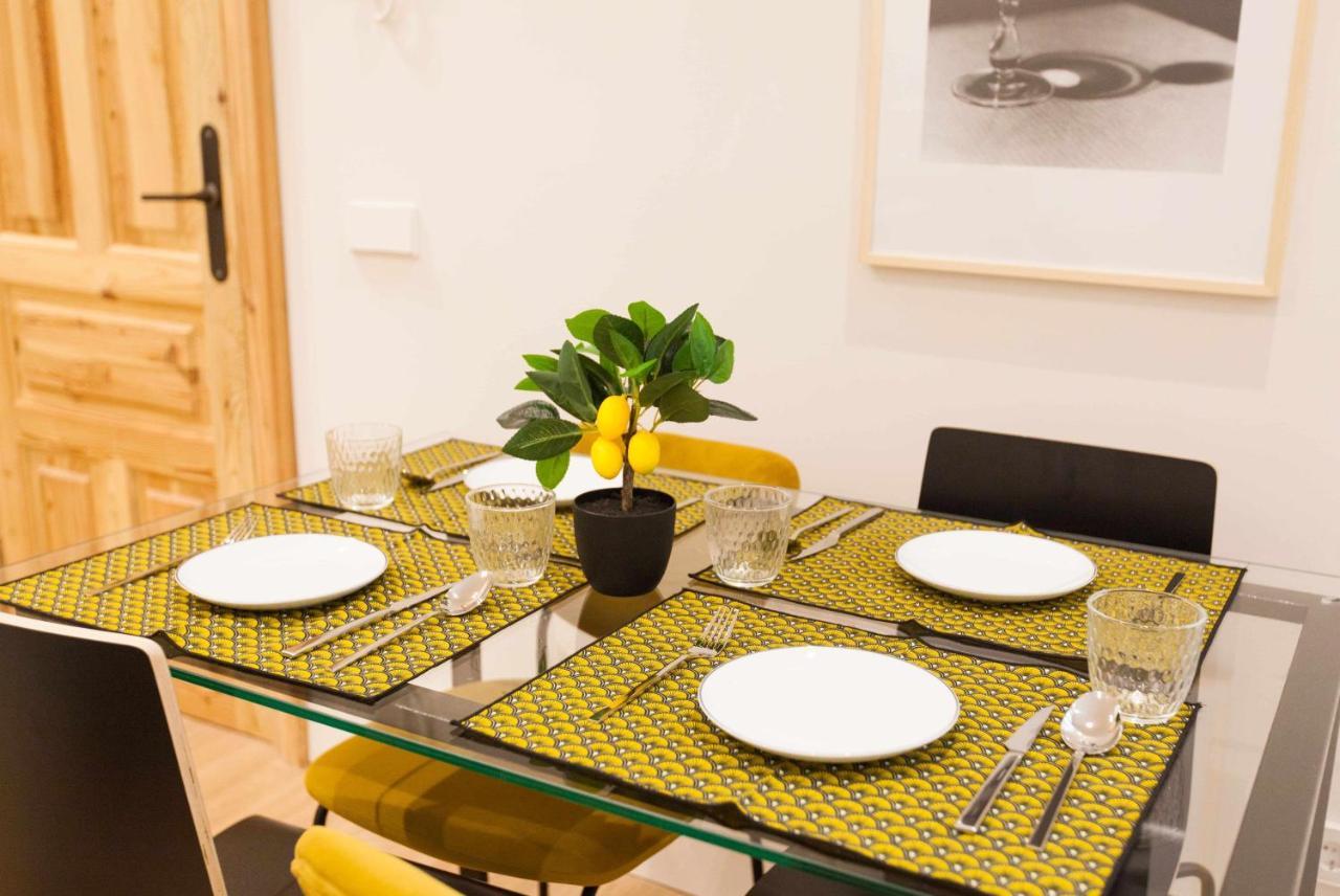 Isg Apartments Cedaceros 12 Sevilla Buitenkant foto