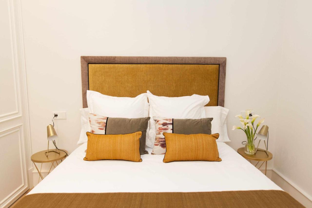 Isg Apartments Cedaceros 12 Sevilla Buitenkant foto